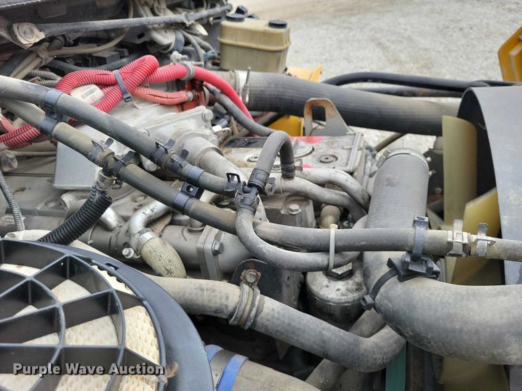 image for item DZ7077 2007 Thomas B2 Bus Chassis school bus