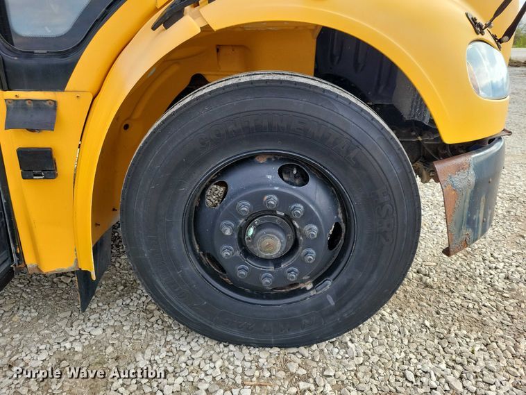 image for item DZ7077 2007 Thomas B2 Bus Chassis school bus