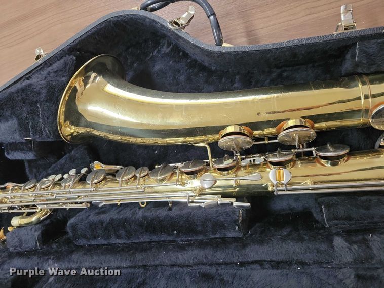 image for item DZ7078 Buescher 400 saxophone