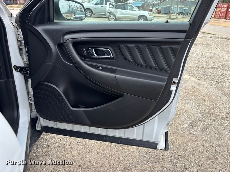 image for item EA4518 2019 Ford Taurus Police 