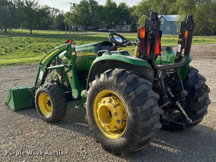 image for item EA4830 2007 John Deere 4520 MFWD tractor