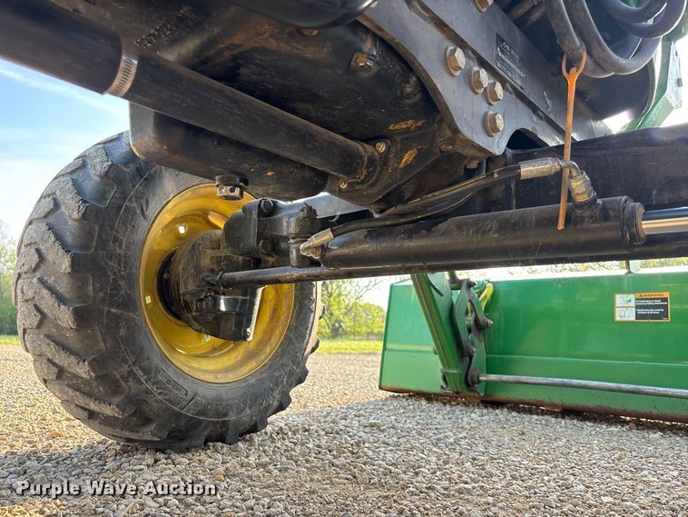 image for item EA4830 2007 John Deere 4520 MFWD tractor