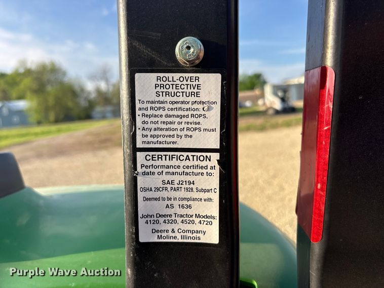 image for item EA4830 2007 John Deere 4520 MFWD tractor