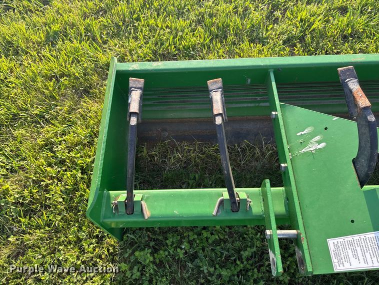 image for item EA4830 2007 John Deere 4520 MFWD tractor