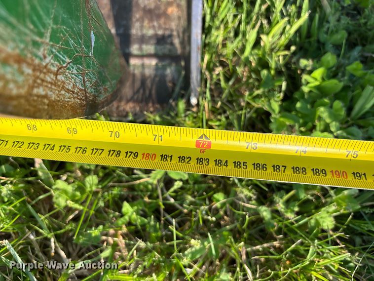 image for item EA4830 2007 John Deere 4520 MFWD tractor