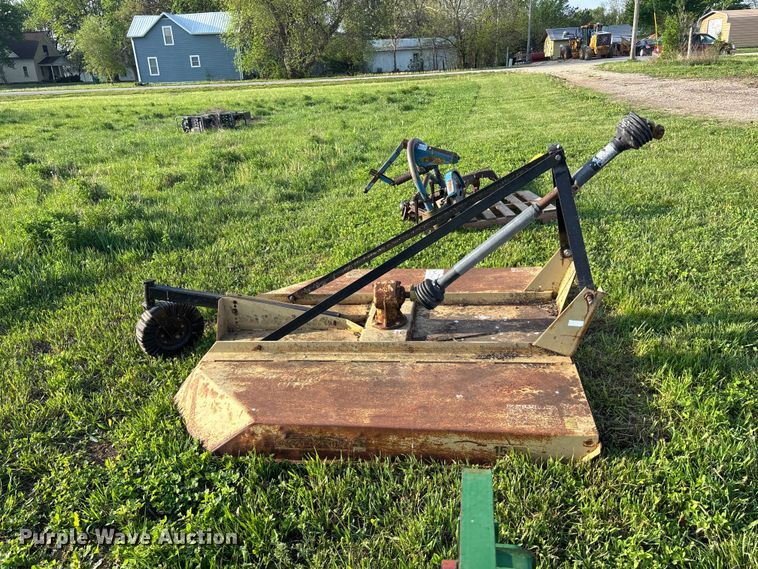 image for item EA4830 2007 John Deere 4520 MFWD tractor