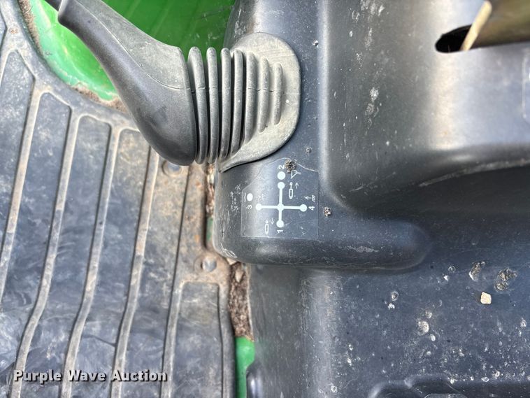 image for item EA4830 2007 John Deere 4520 MFWD tractor