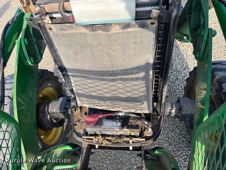 image for item EA4830 2007 John Deere 4520 MFWD tractor