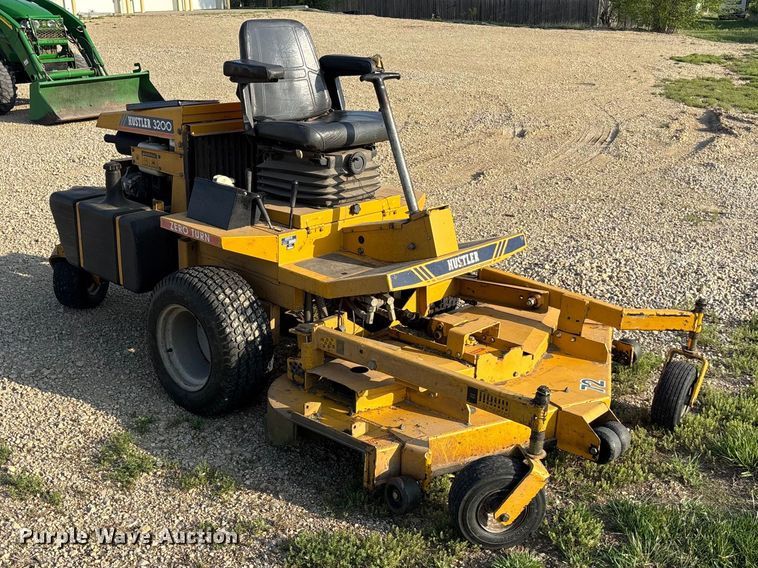 image for item EA4831 Hustler 3200 ZTR lawn mower