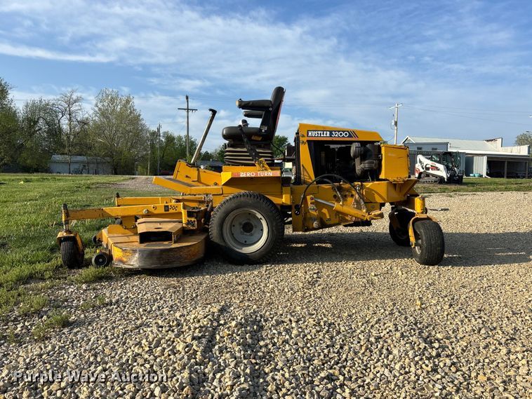 image for item EA4831 Hustler 3200 ZTR lawn mower