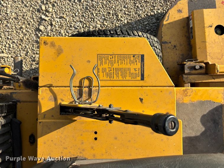 image for item EA4831 Hustler 3200 ZTR lawn mower