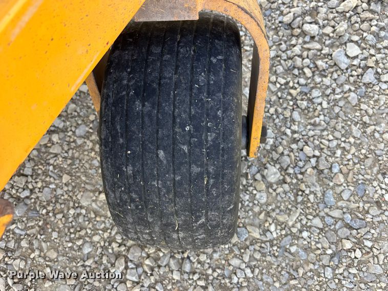 image for item EA4831 Hustler 3200 ZTR lawn mower