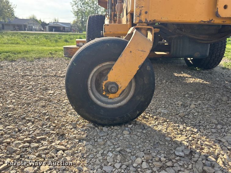 image for item EA4831 Hustler 3200 ZTR lawn mower