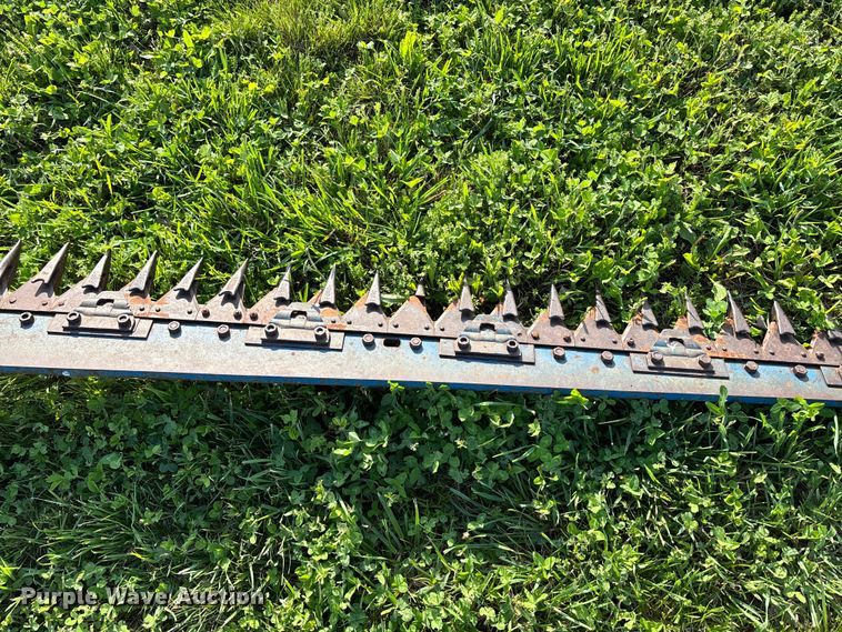 image for item EA4832 Ford 501 sickle mower