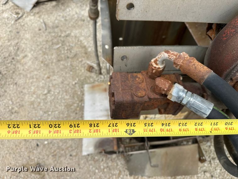 image for item EA4844 Monroe MV-192-78-56-M0/304 spreader