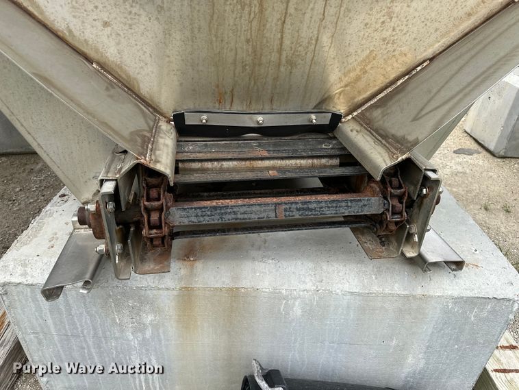 image for item EA4845 Monroe MV-192-78-56-M0/304 spreader
