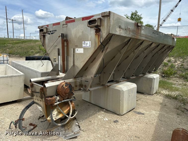 image for item EA4846 Swanson spreader