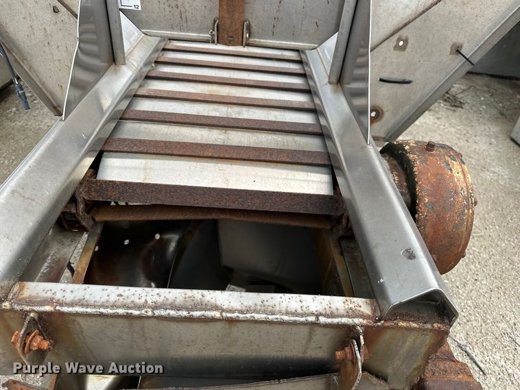 image for item EA4846 Swanson spreader