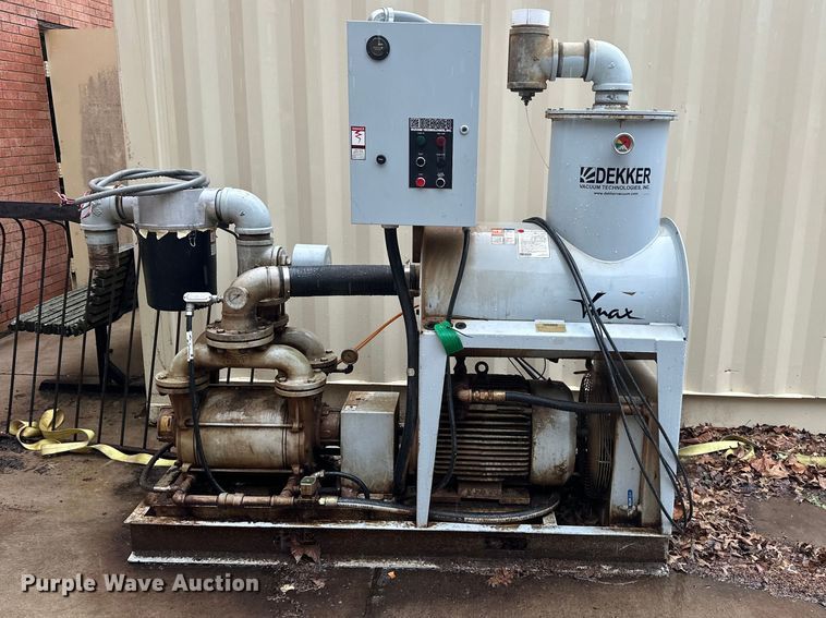 image for item EA4848 2007 Dekker VMX00553KA1-00 vacuum pump
