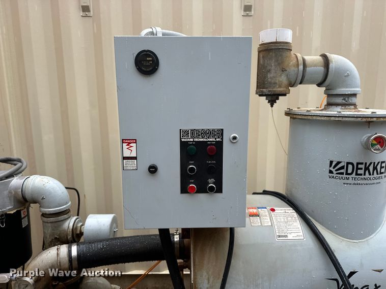 image for item EA4848 2007 Dekker VMX00553KA1-00 vacuum pump