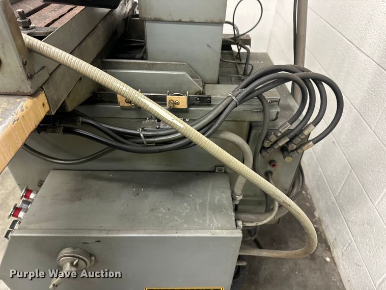 image for item EA4849 DoALL VS612-2 grinder