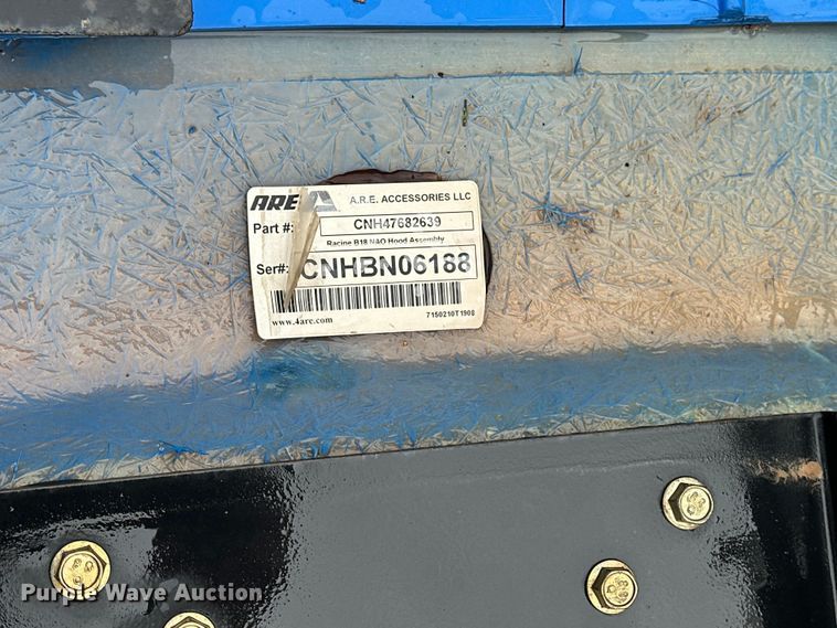 image for item EA4850 2016 New Holland T8.435 tractor chassis