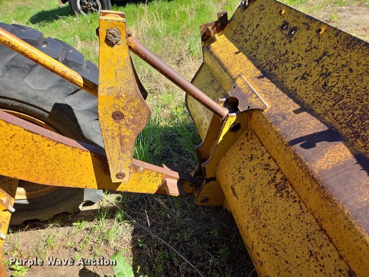 image for item EB1428 Caterpillar 930 wheel loader