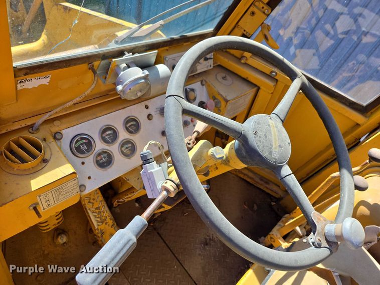 image for item EB1428 Caterpillar 930 wheel loader