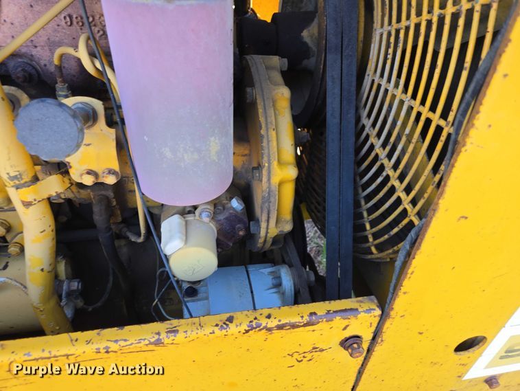 image for item EB1428 Caterpillar 930 wheel loader