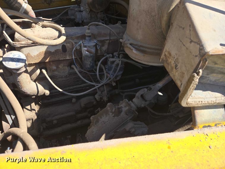 image for item EB1431 1966 International R185 dump truck