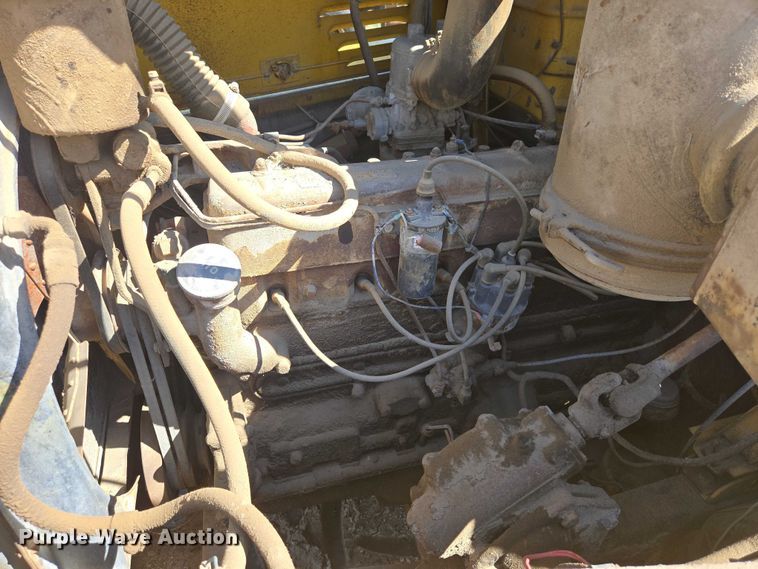 image for item EB1431 1966 International R185 dump truck