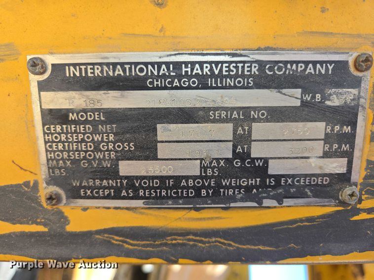 image for item EB1431 1966 International R185 dump truck
