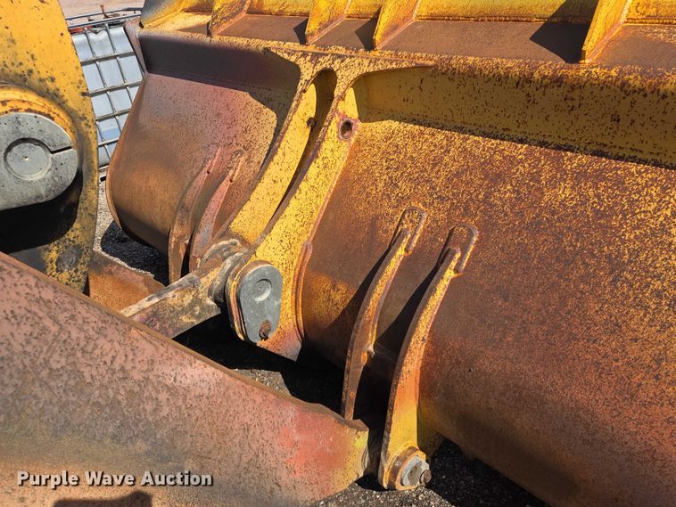 image for item EB1434 2001 John Deere 644H wheel loader