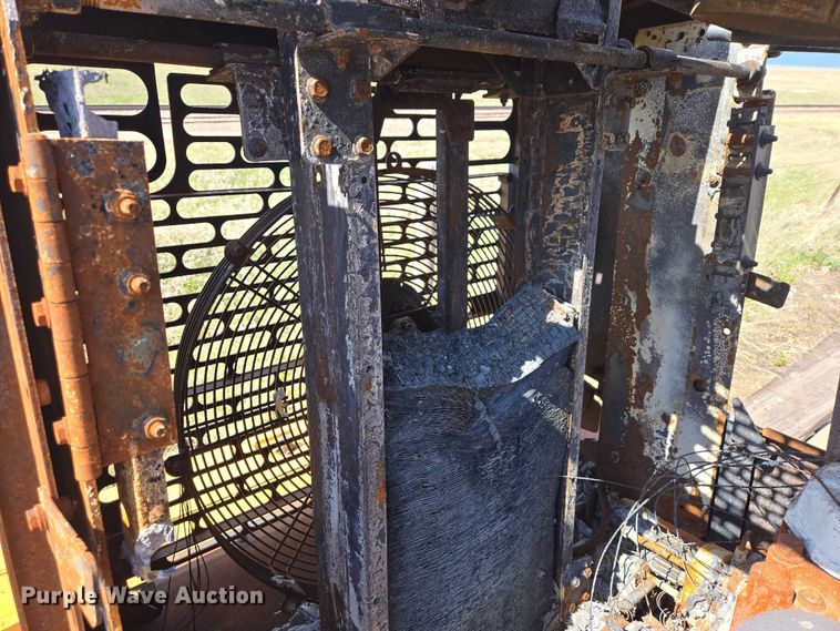 image for item EB1434 2001 John Deere 644H wheel loader
