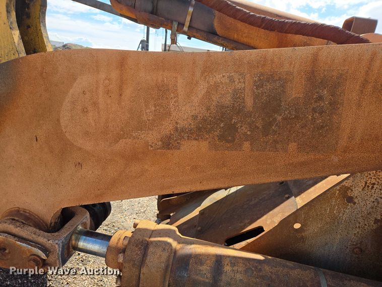 image for item EB1434 2001 John Deere 644H wheel loader