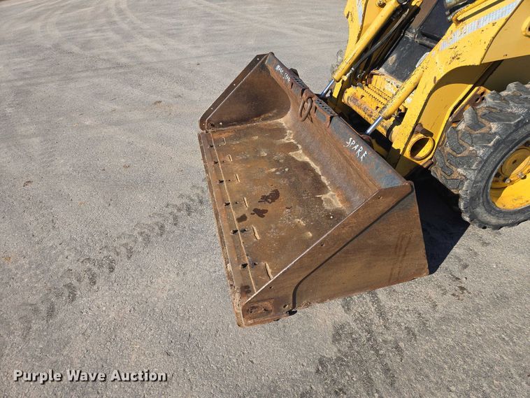 image for item EB1435 2005 John Deere 317 skid steer loader
