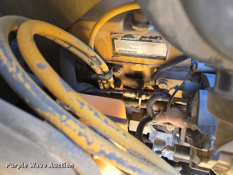 image for item EB1435 2005 John Deere 317 skid steer loader