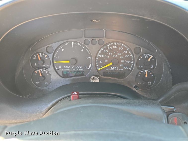 image for item EB1436 2001 Chevrolet S-10  pickup truck