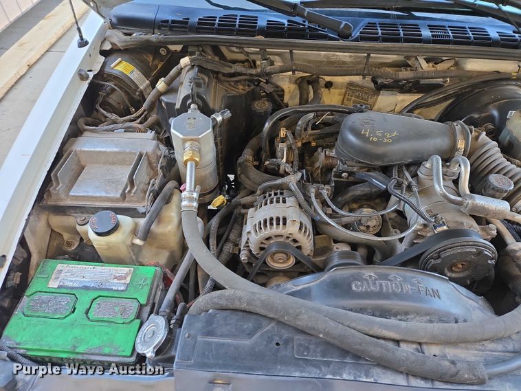 image for item EB1436 2001 Chevrolet S-10  pickup truck