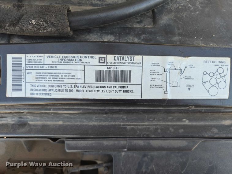 image for item EB1436 2001 Chevrolet S-10  pickup truck