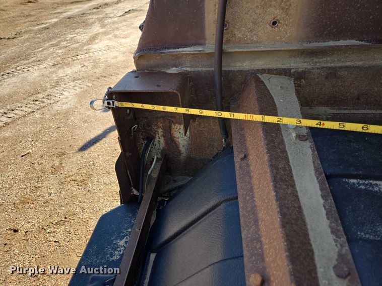 image for item EB1437 1968 Trailmobile F11T4HC1 tank trailer