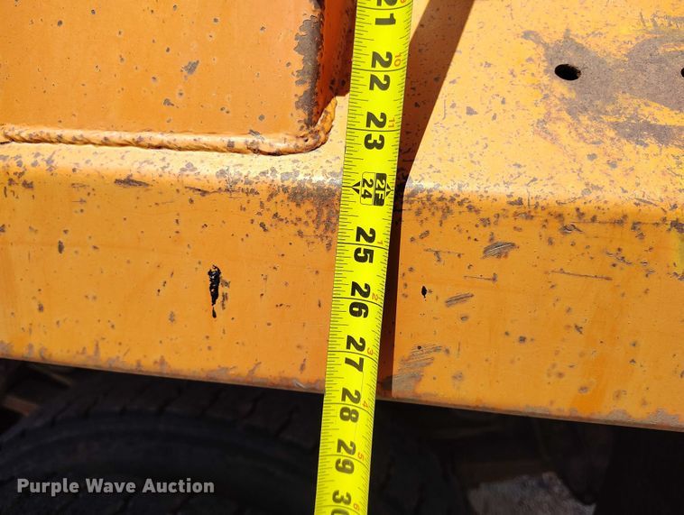 image for item ED0054 1989 International 1954 dump truck