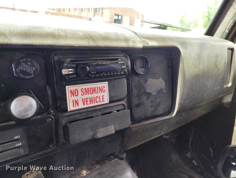 image for item ED0054 1989 International 1954 dump truck