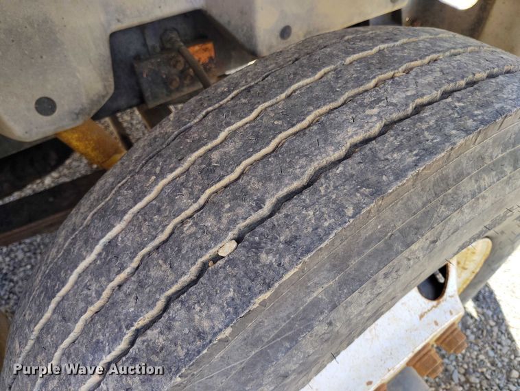 image for item ED0054 1989 International 1954 dump truck