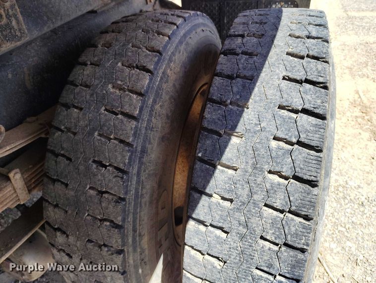 image for item ED0054 1989 International 1954 dump truck