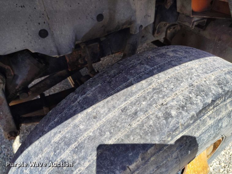 image for item ED0054 1989 International 1954 dump truck