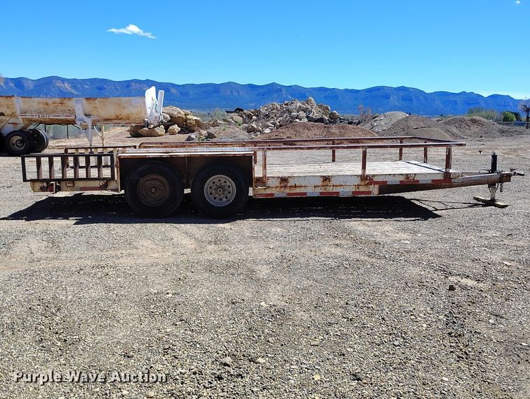 image for item ED0055 1998 Champion utility trailer