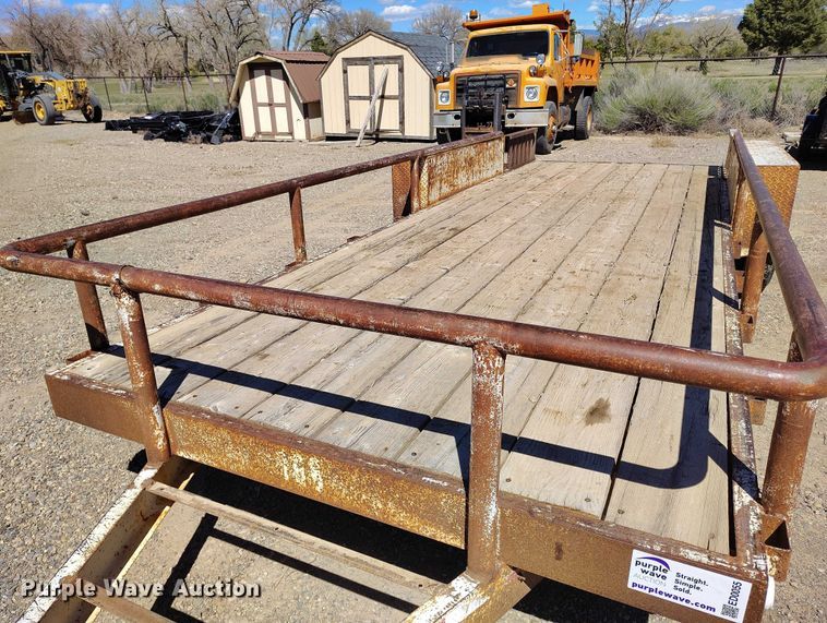 image for item ED0055 1998 Champion utility trailer