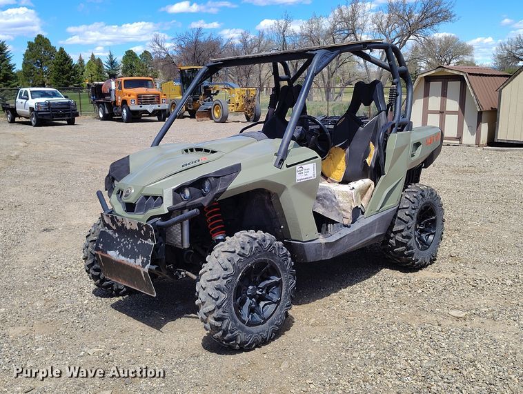 image for item ED0059 2019 Can-Am Commander utility vehicle