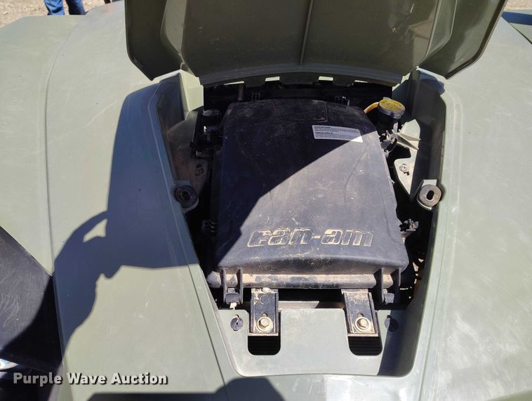 image for item ED0059 2019 Can-Am Commander utility vehicle